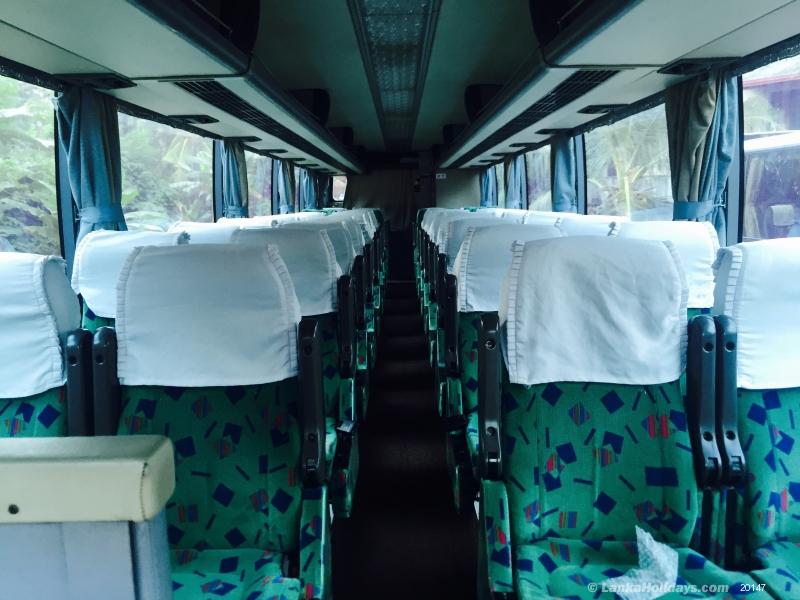 LARGE COACH INSIDE