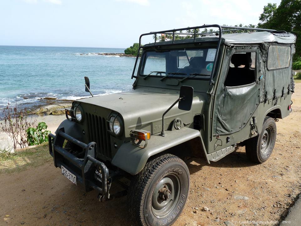 4 seater military jeep