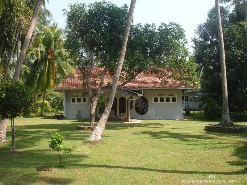 Unawatuna Bungalow