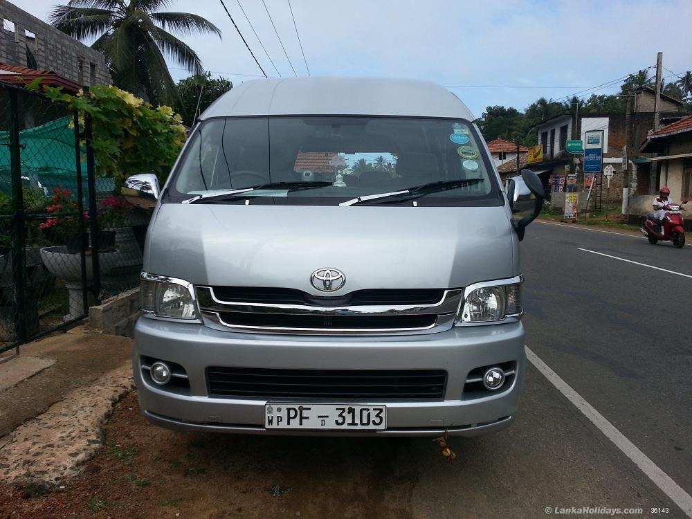 KDH 220 Look Lanka Tours