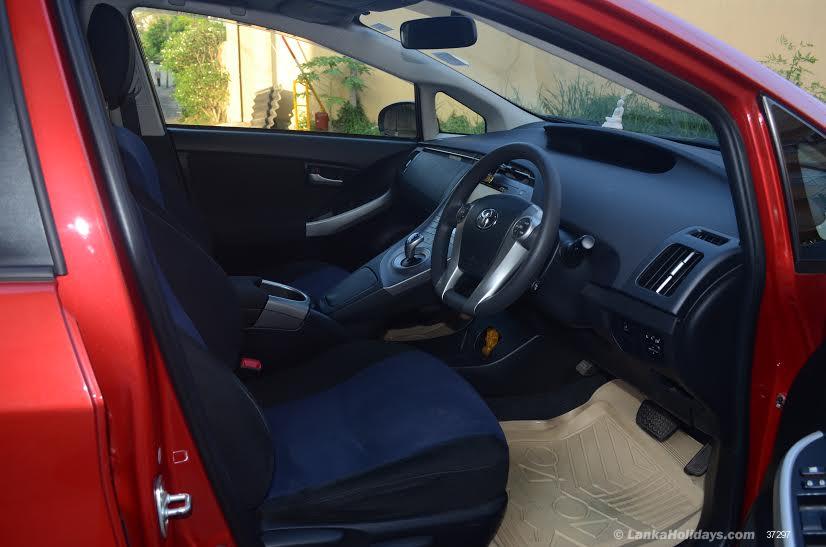 prius car for hire Gampaha