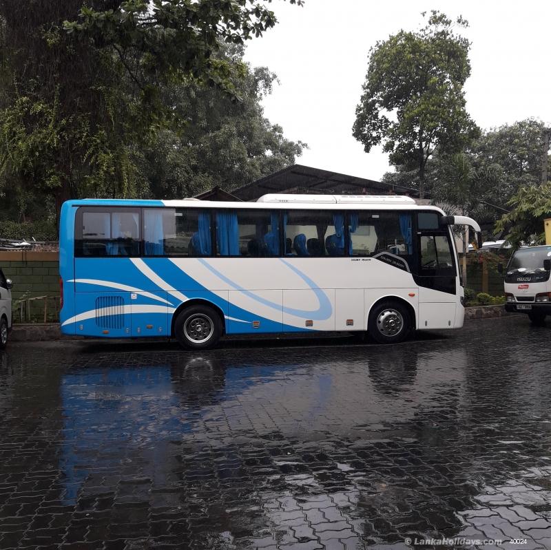 Negombo Bus/Coach