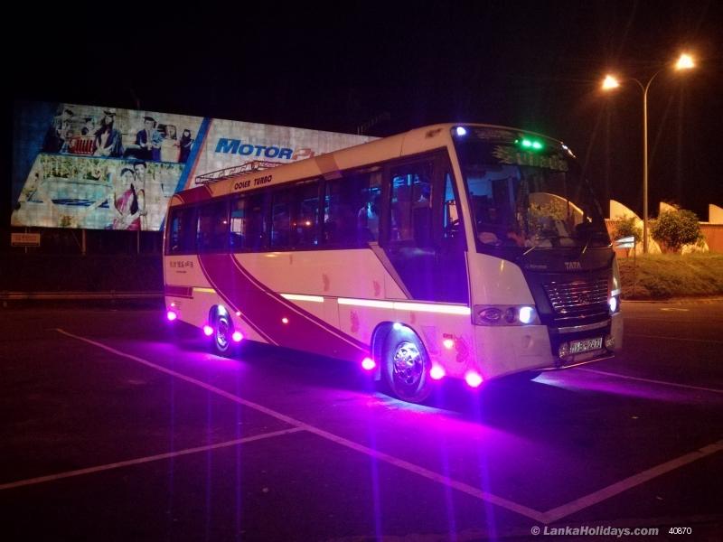 Deniyaya  Bus/Coach