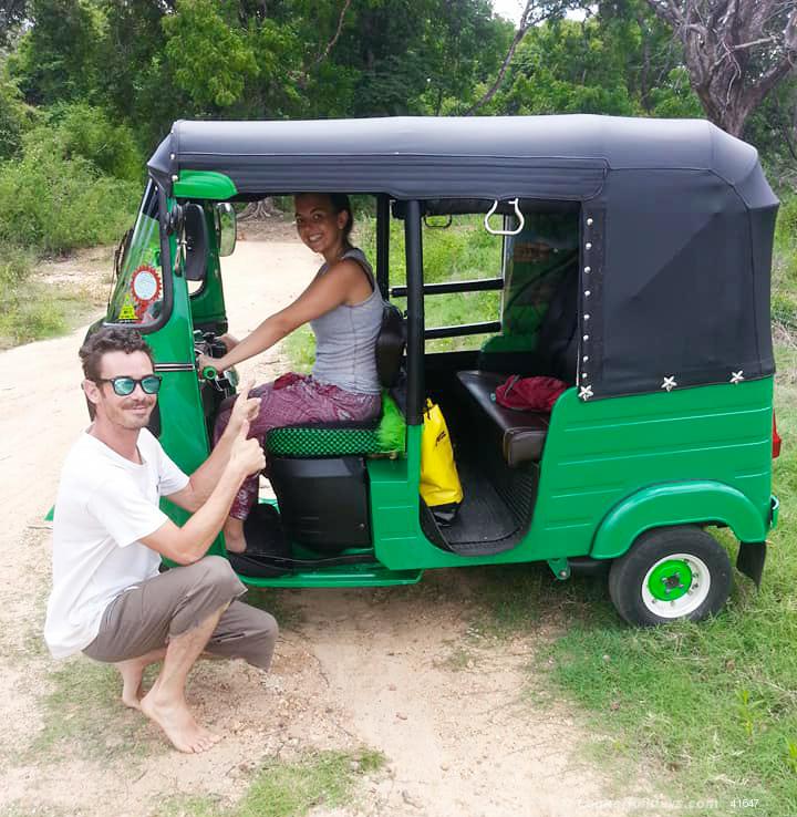 Matale Taxi/Cab