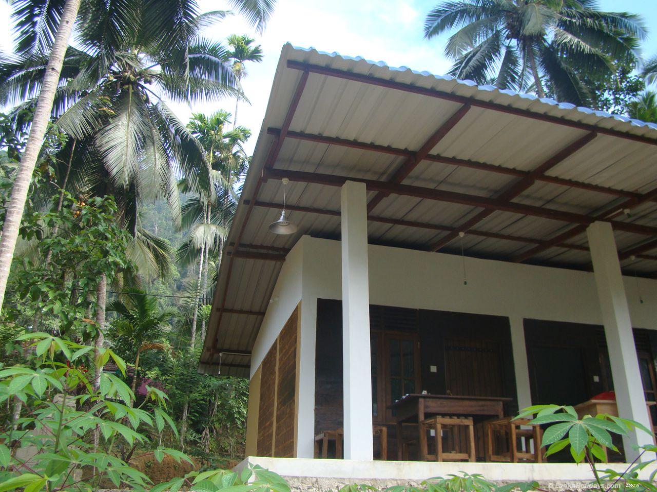 Deniyaya Villa