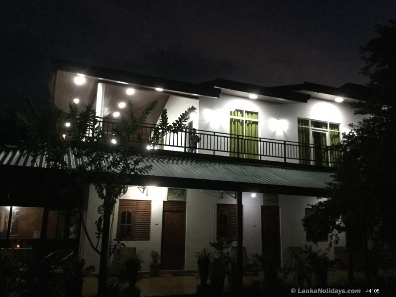 Kataragama Hotel