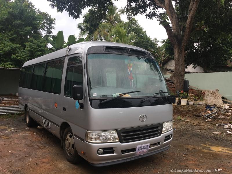 Ambalantota Bus/Coach