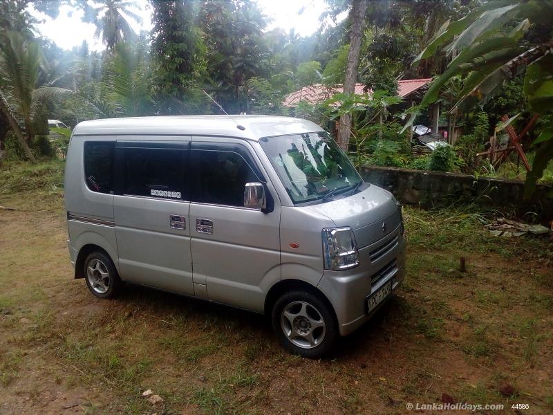 Kandy Taxi/Cab