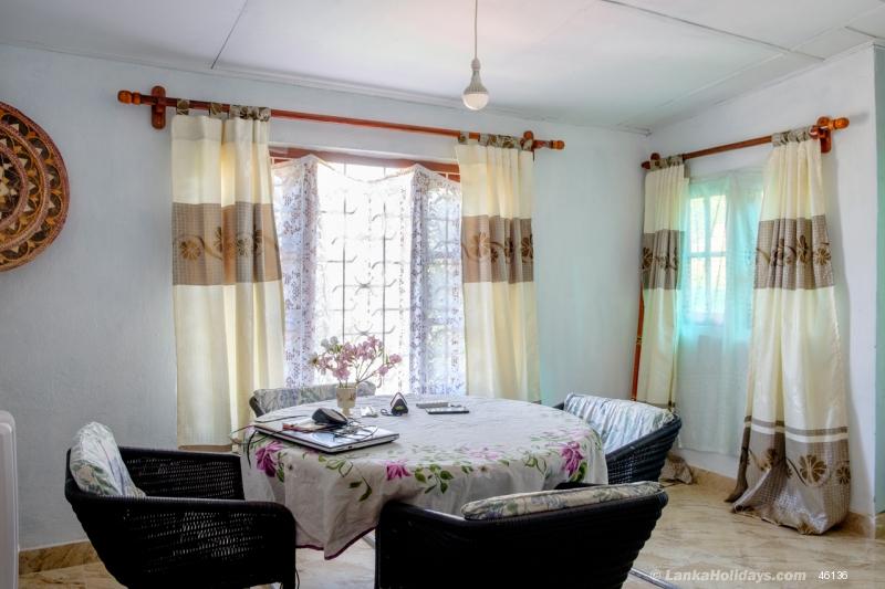 Hikkaduwa Apartment