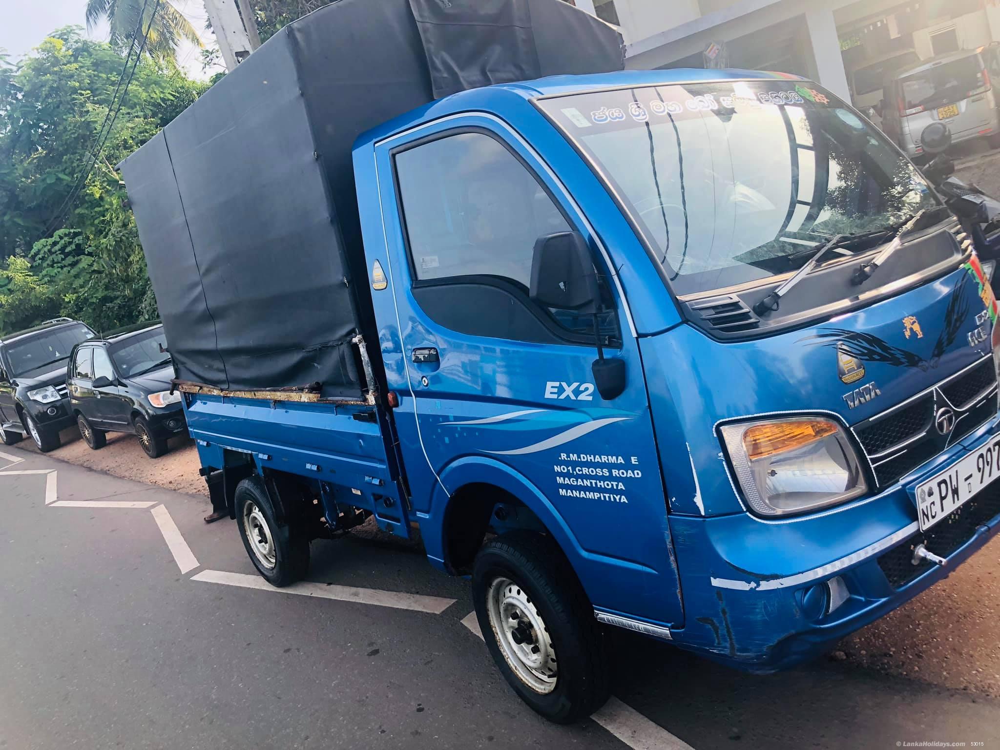Homagama Lorry