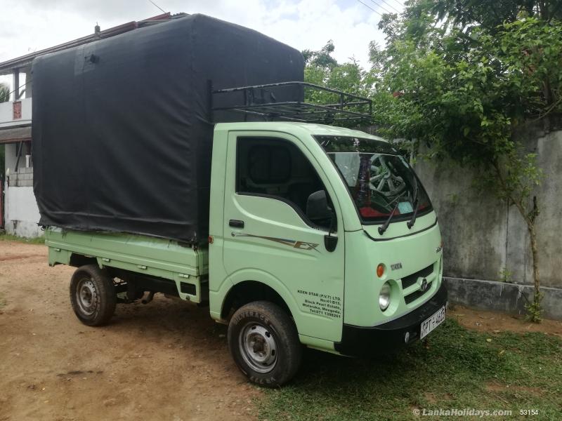 Colombo Lorry