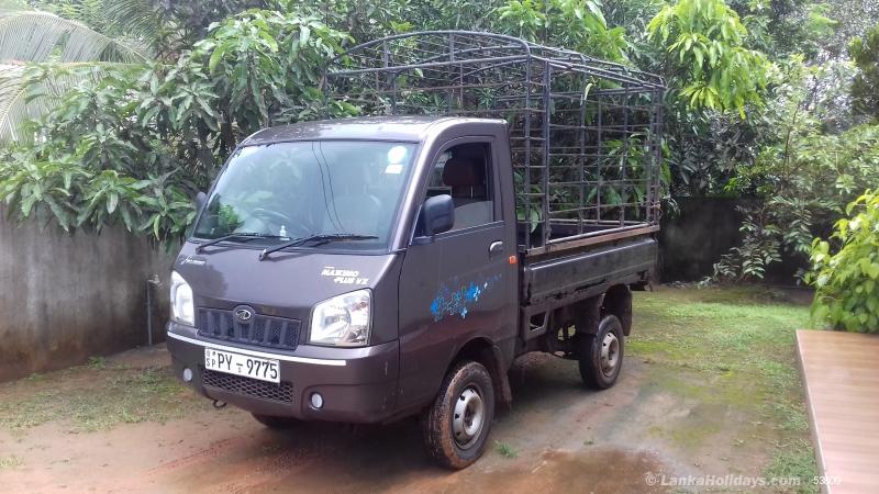 Colombo Lorry