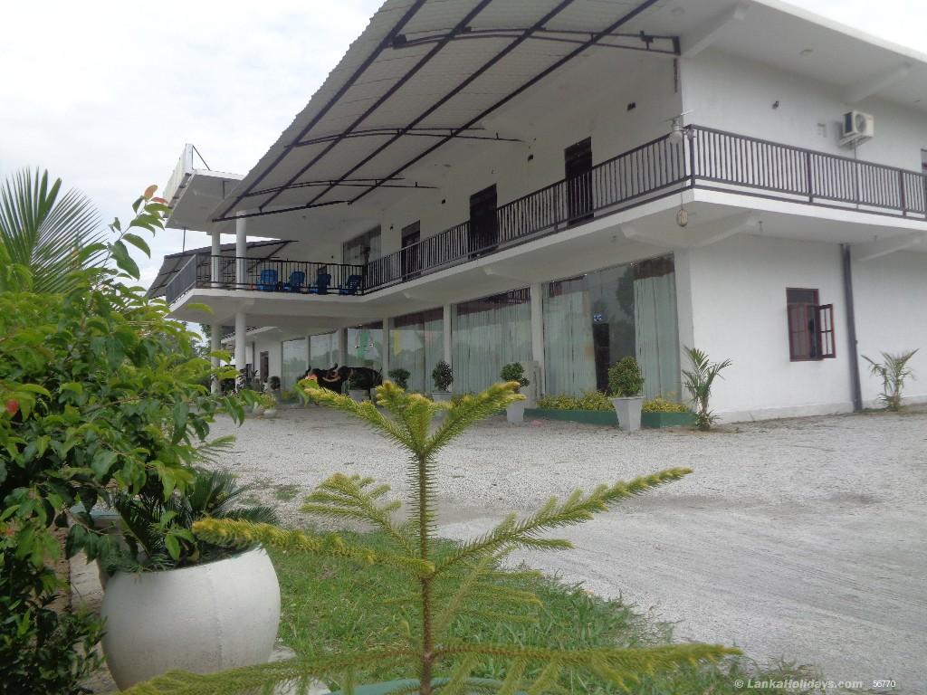 Polonnaruwa Hotel