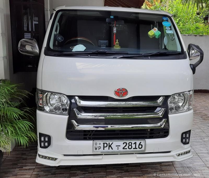 Kalutara Van