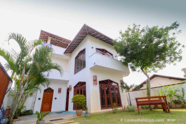 Negombo Hotel