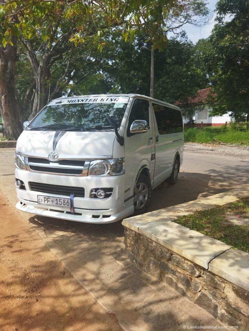 Kurunegala  Van