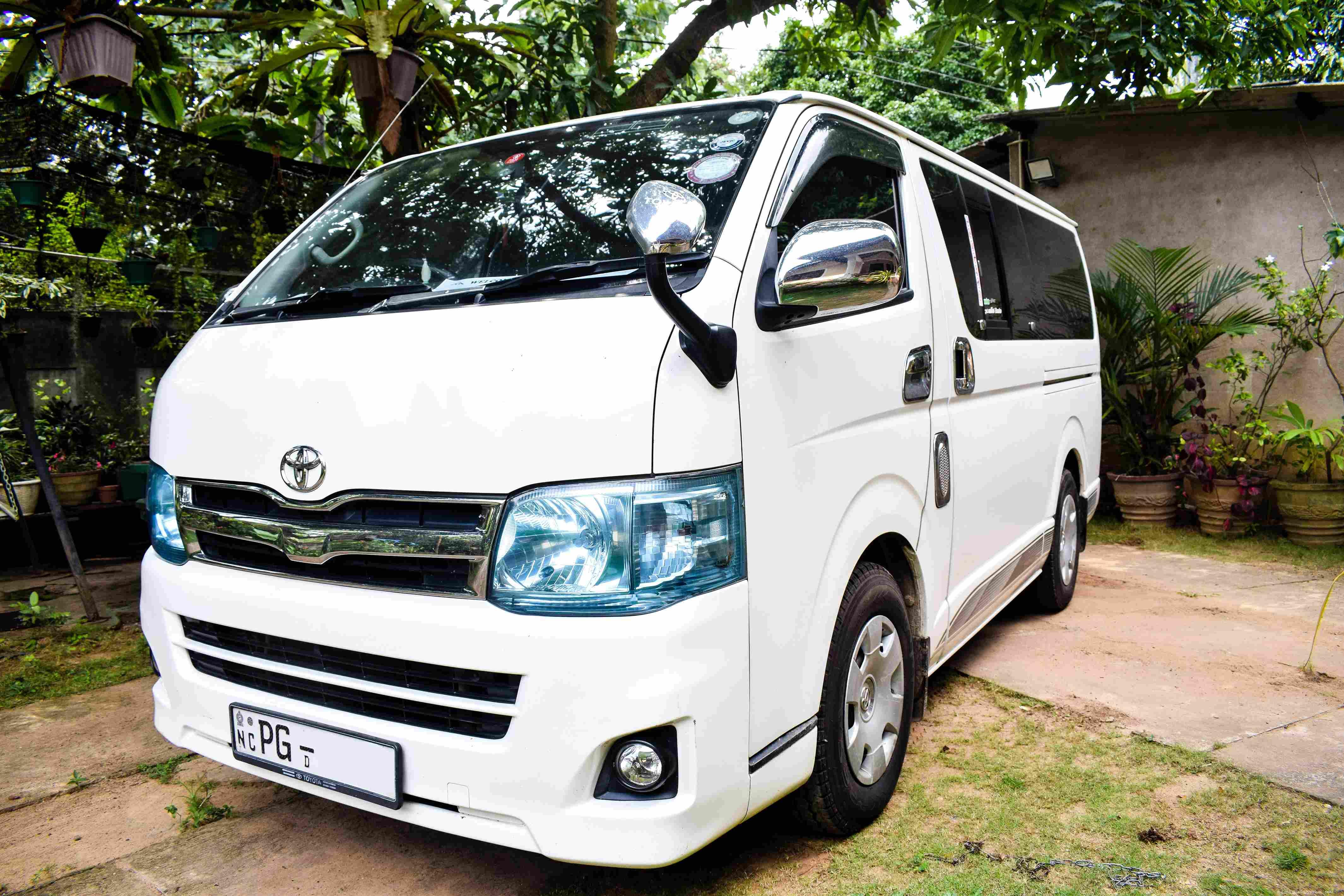 Polonnaruwa Van