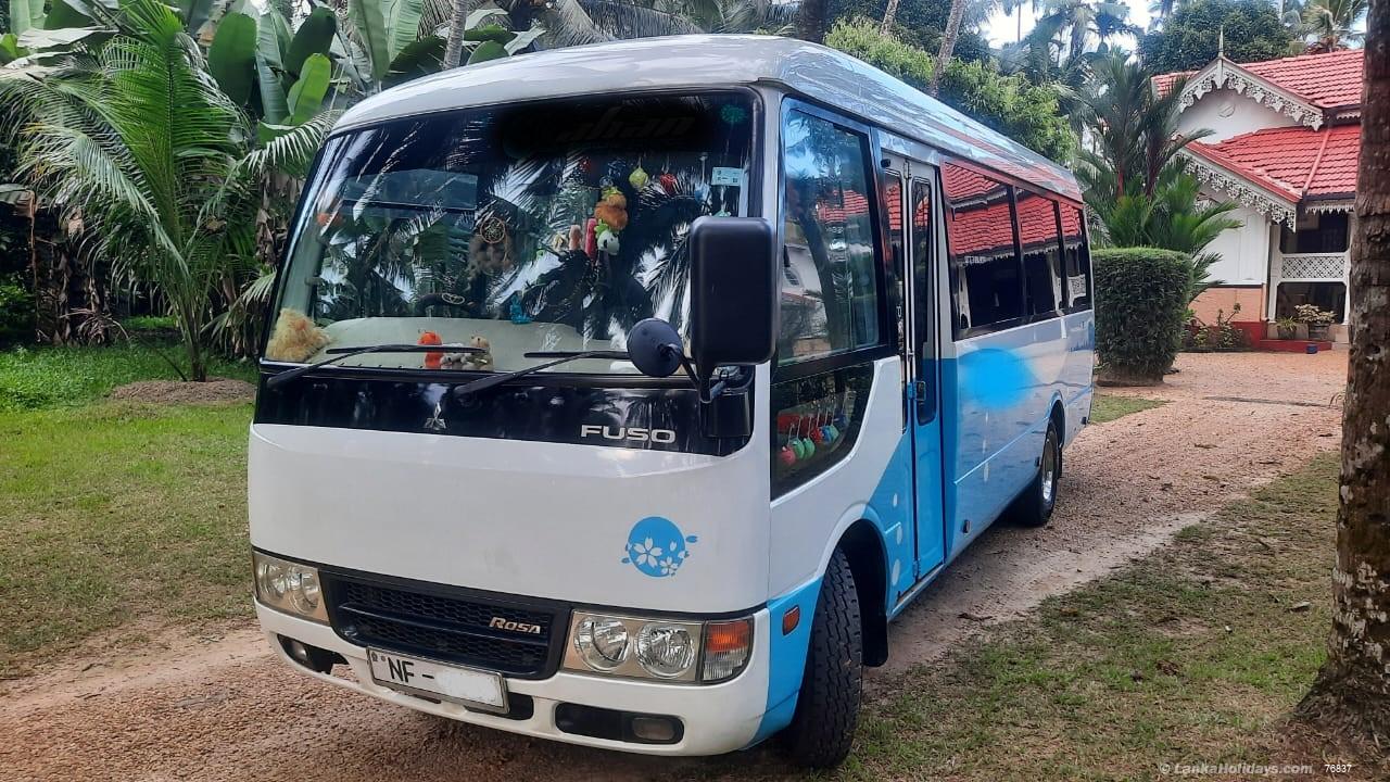 Delgoda Bus/Coach
