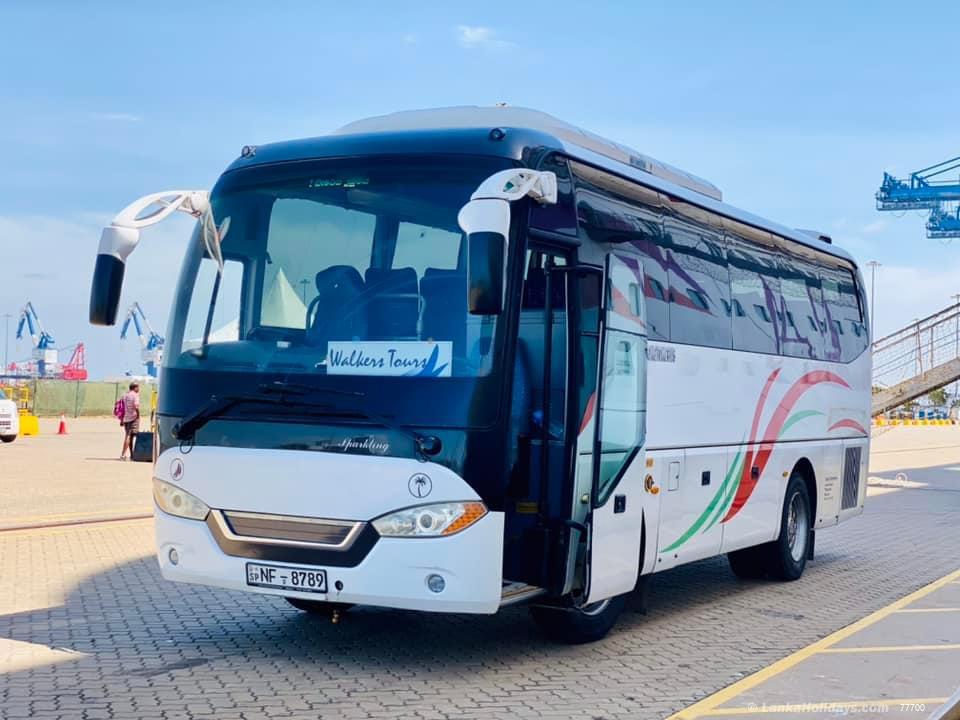 Kadawatha Bus/Coach