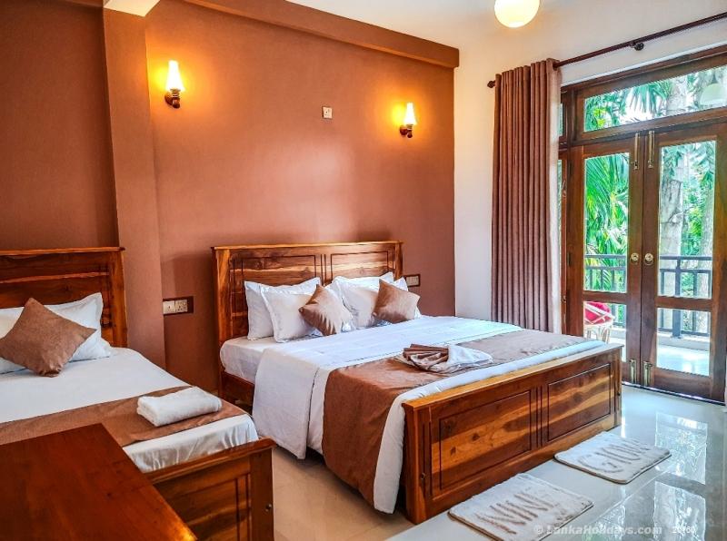 Triple Room with balcony 