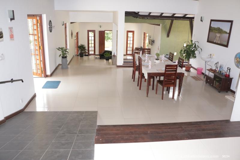 Living & Dining Area