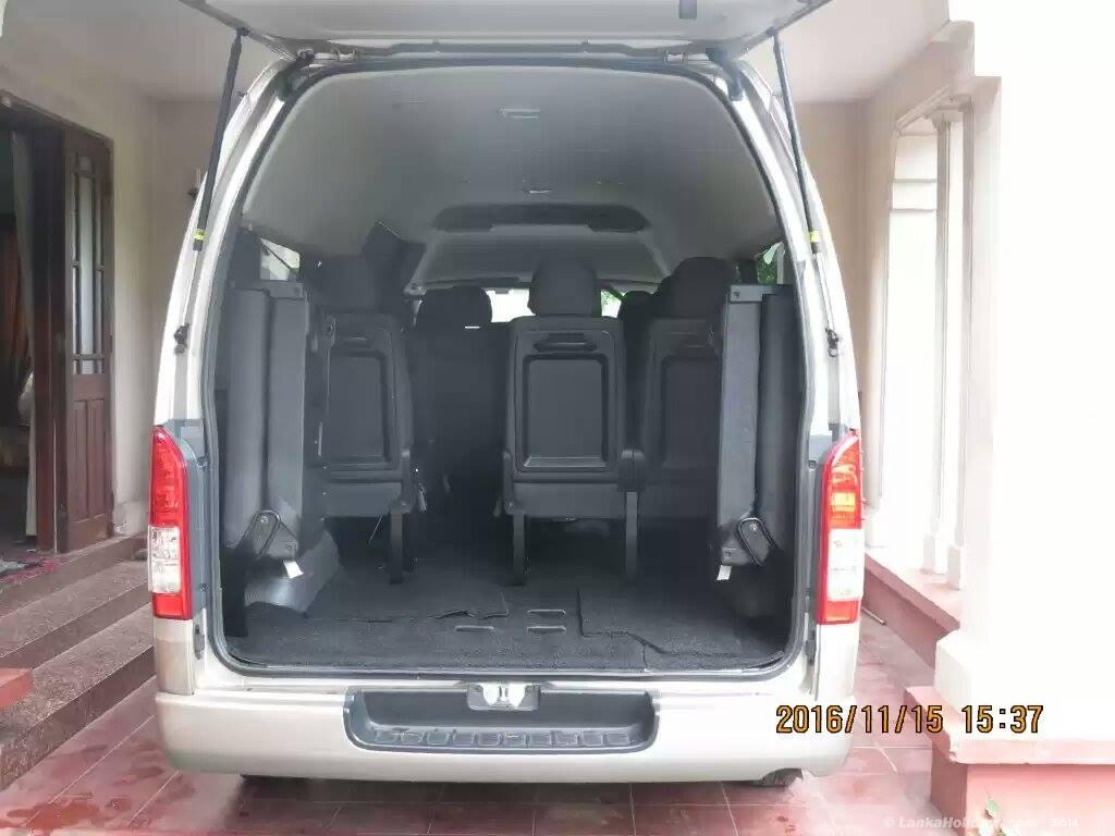Sri Lanka holiday Van hire