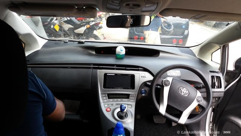 Sri Lanka holiday Car hire
