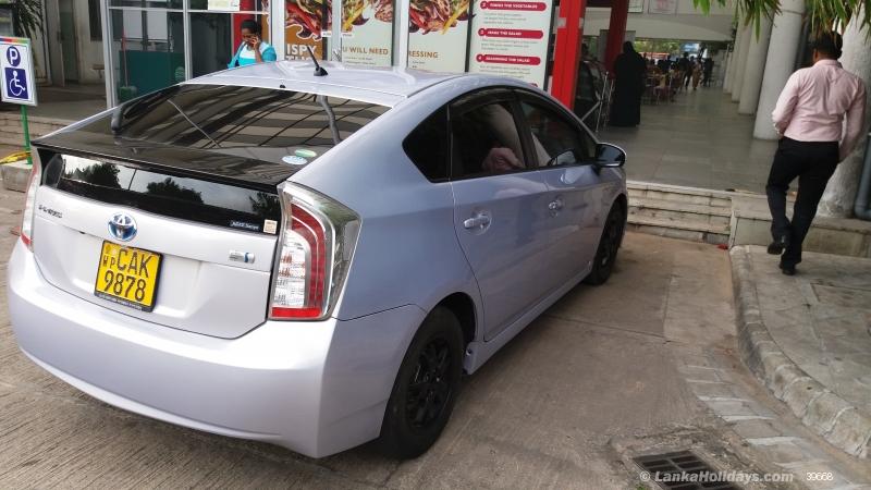 Sri Lanka holiday Car hire
