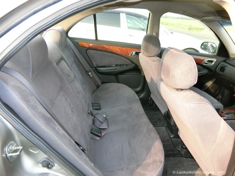 Sri Lanka holiday Car hire