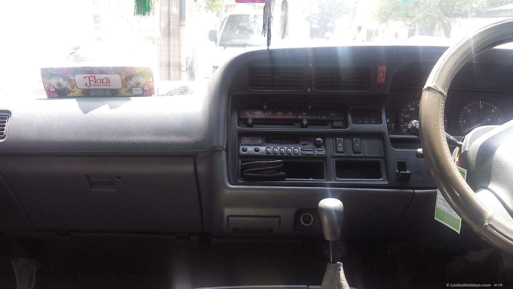 Sri Lanka holiday Van hire