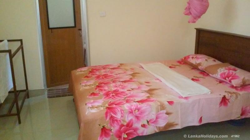 Bed Room 02