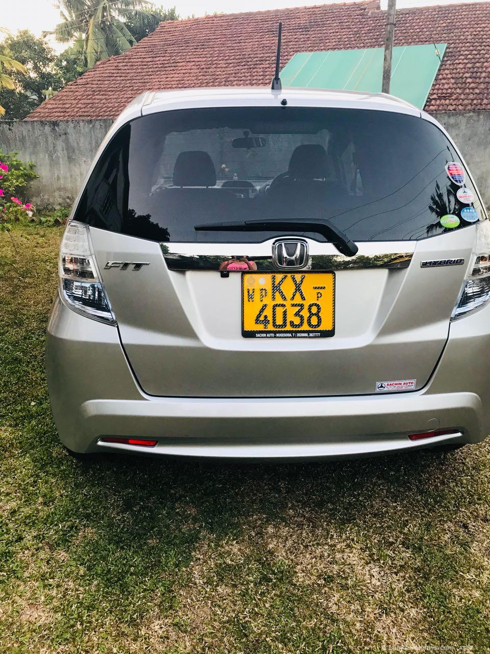 Sri Lanka holiday Car hire