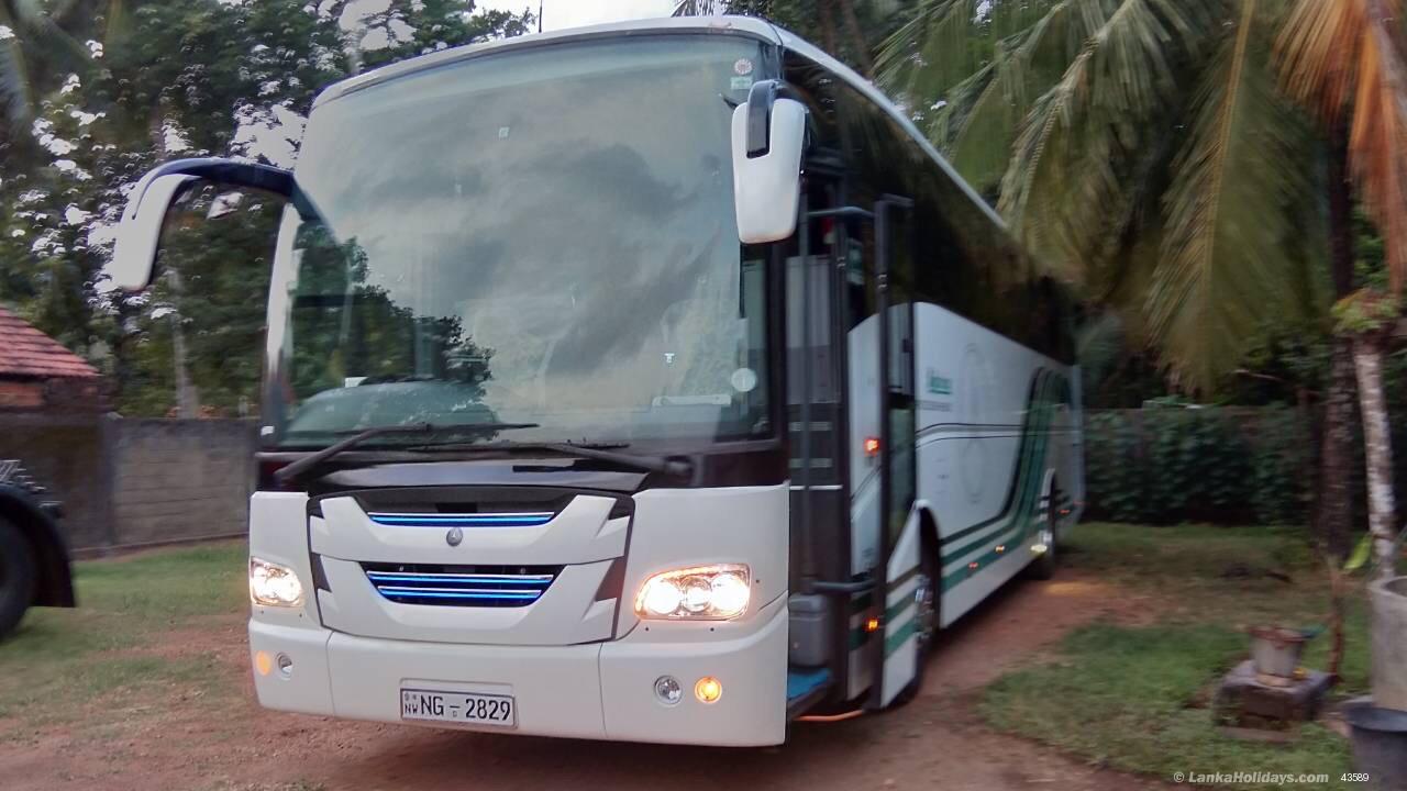 Sri Lanka Bus/Coach Rentals/Hire - SUPPER LUXURY / BUSES /VANS /CARS ...