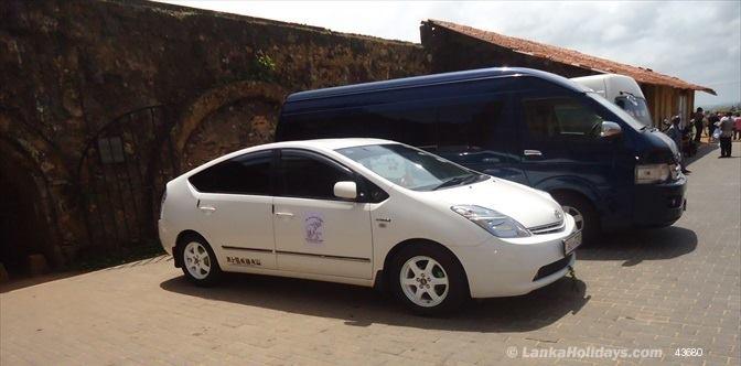 Sri Lanka holiday Car hire