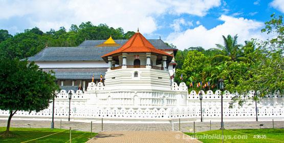 Sri Lanka holiday Van hire