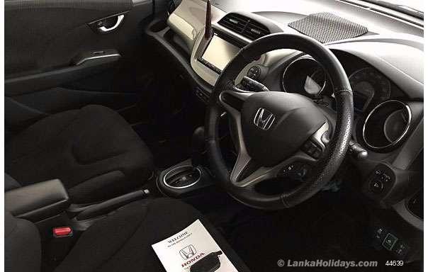 Sri Lanka holiday Car hire