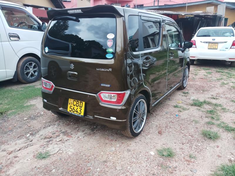 Sri Lanka holiday Car hire