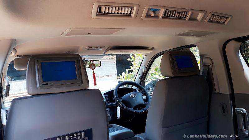 Sri Lanka holiday Van hire