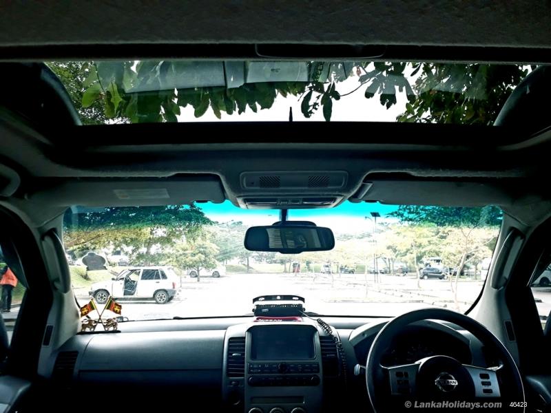 Sri Lanka holiday Jeep hire
