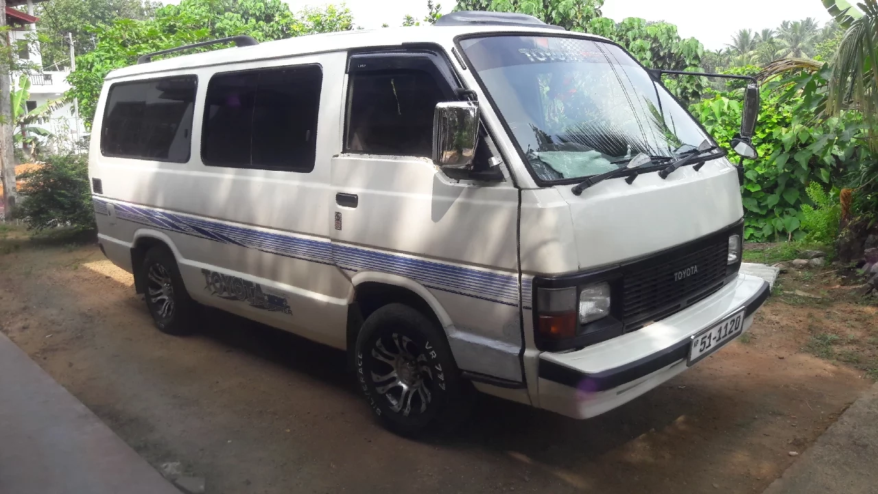 Sri Lanka holiday Van hire