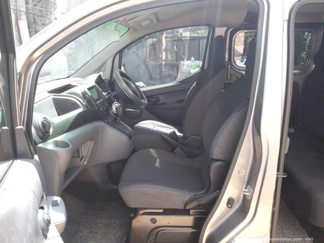 Sri Lanka holiday Van hire
