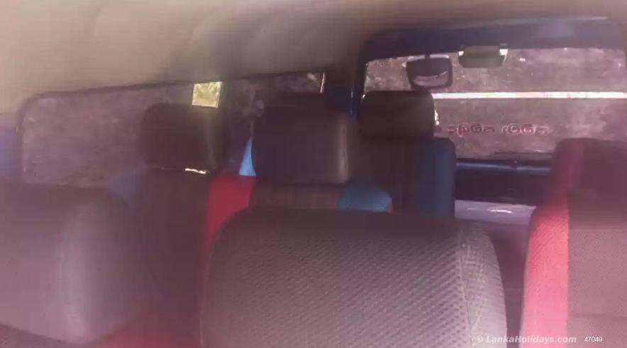 Sri Lanka holiday Van hire
