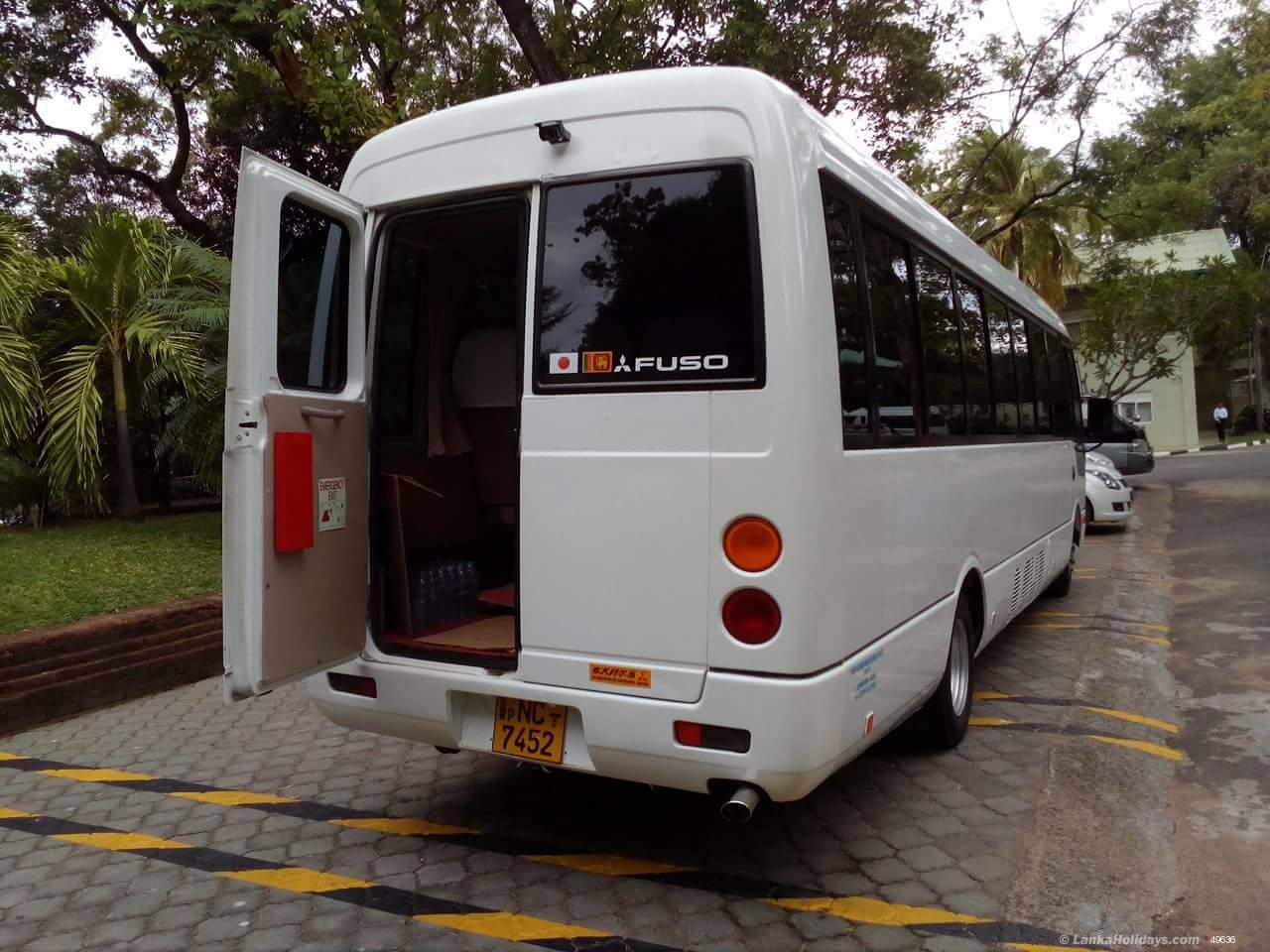 Sri Lanka holiday Car hire