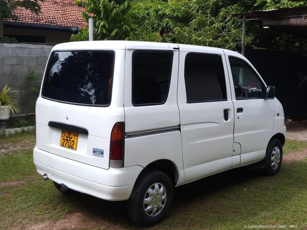 Sri Lanka holiday Van hire