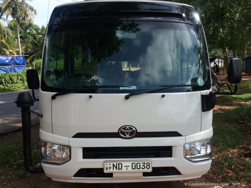 Sri Lanka Bus/Coach Rentals/Hire Hire Toyota Coaster 2018 Brand New 29