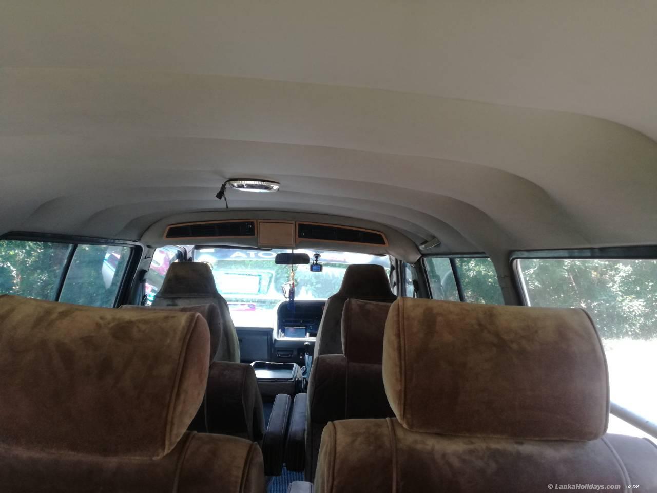 Sri Lanka holiday Van hire