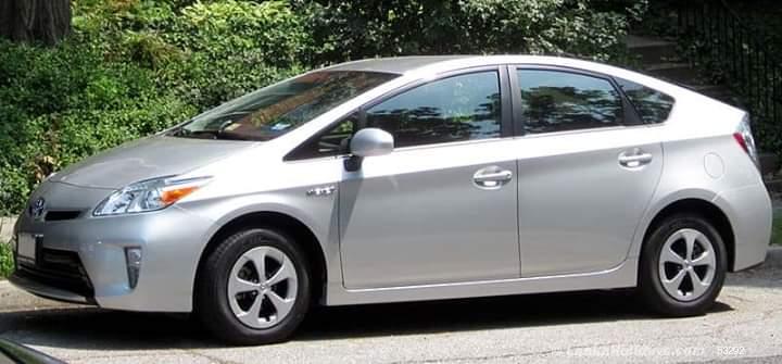 Sri Lanka Car Rentals/Hire  toyota prius for rent