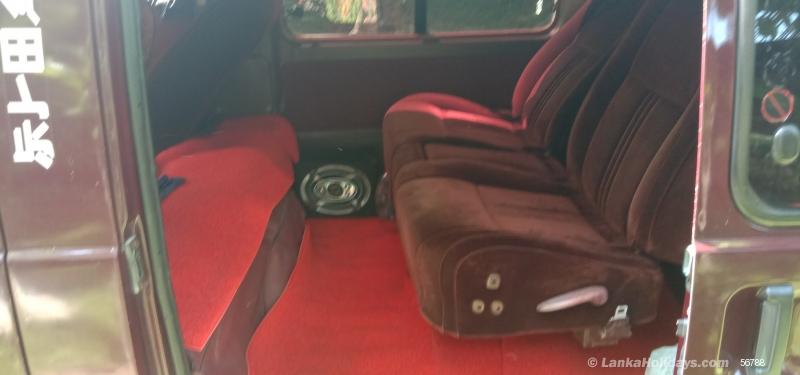 Sri Lanka holiday Van hire