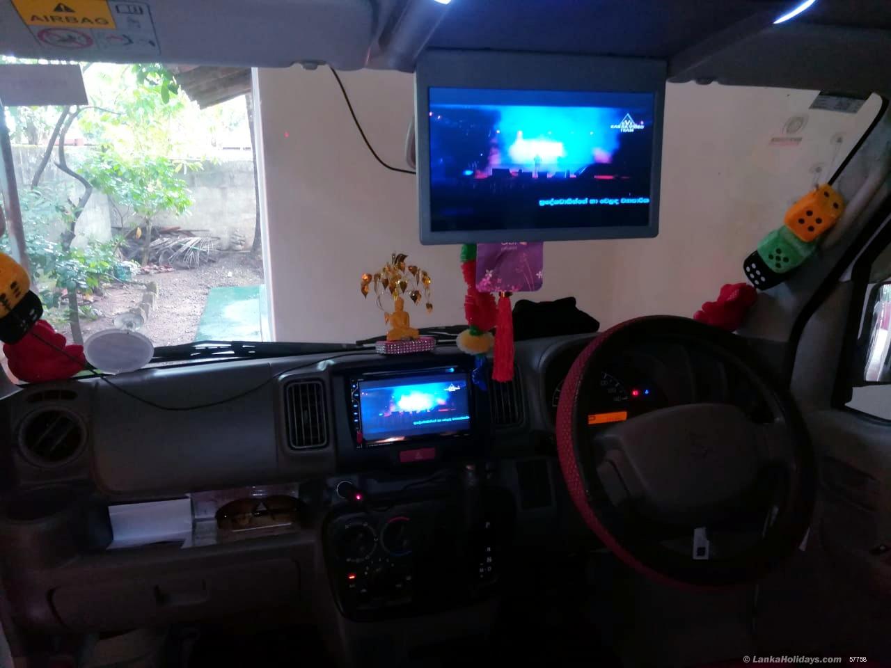 Sri Lanka holiday Van hire