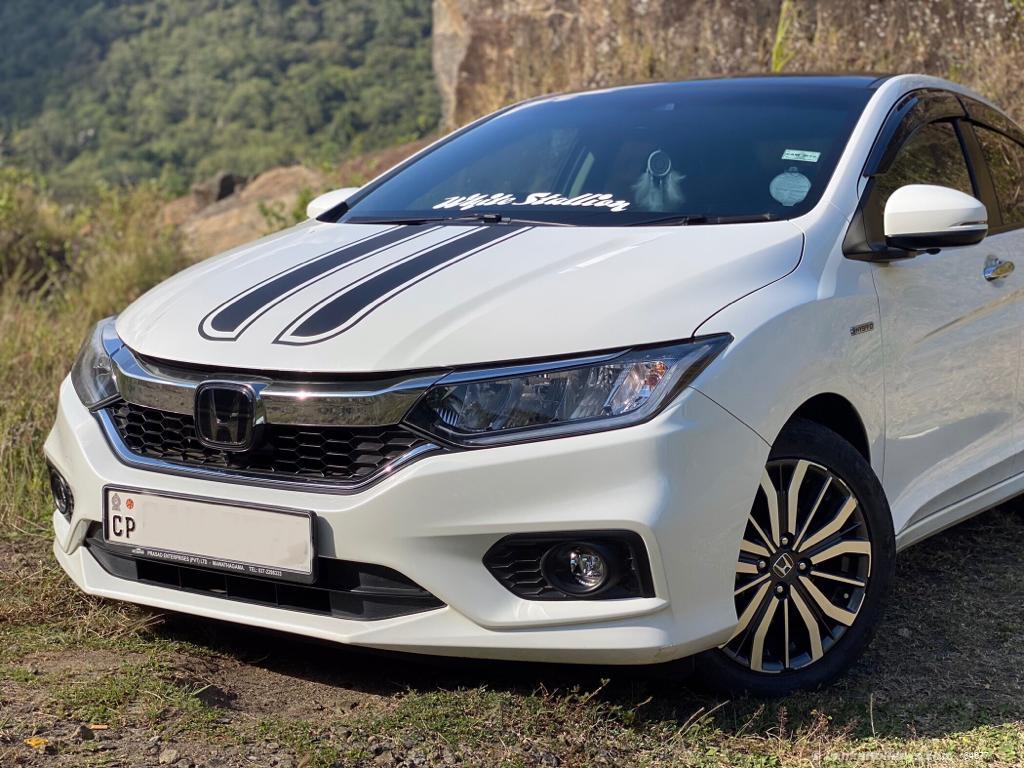 Sri Lanka holiday Car hire